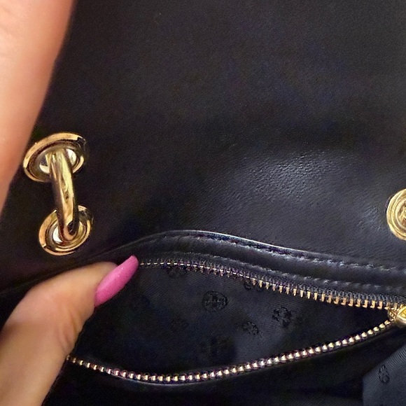 Tory Burch Alexa Mini Shoulder Bag - Picture 15 of 15